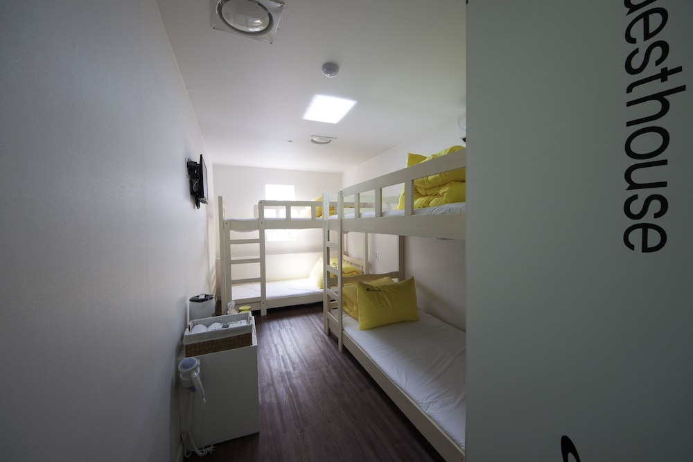 24 Guesthouse Myeongdong Town 48/55