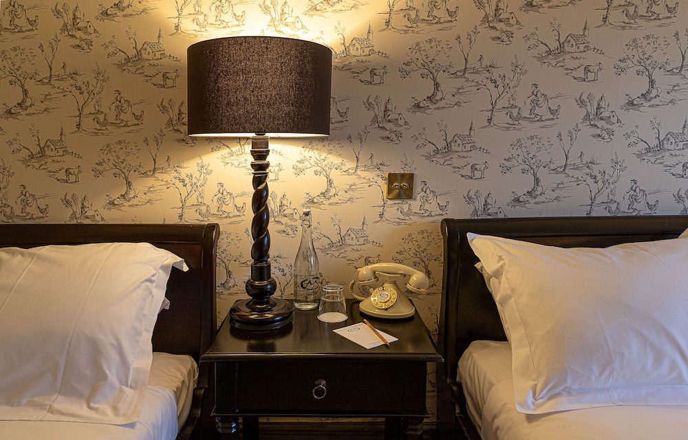 Brooklodge Hotel and Macreddin Village 32/65