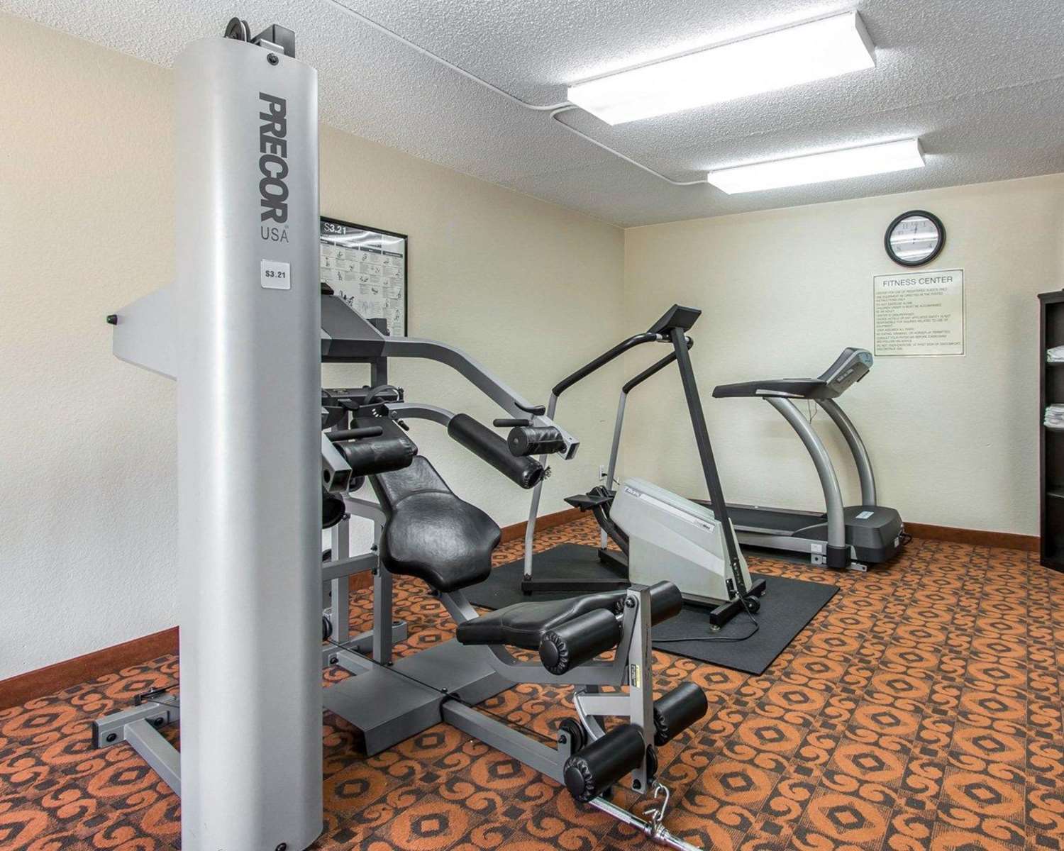 Motel6 Oklahoma City, OK - Fairgrounds West 18/42