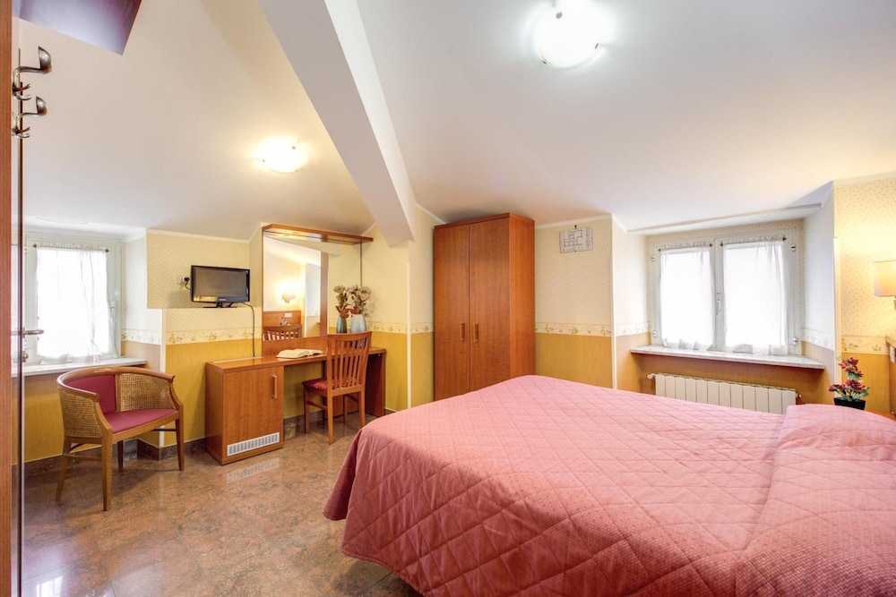 Hotel Milo 19/50