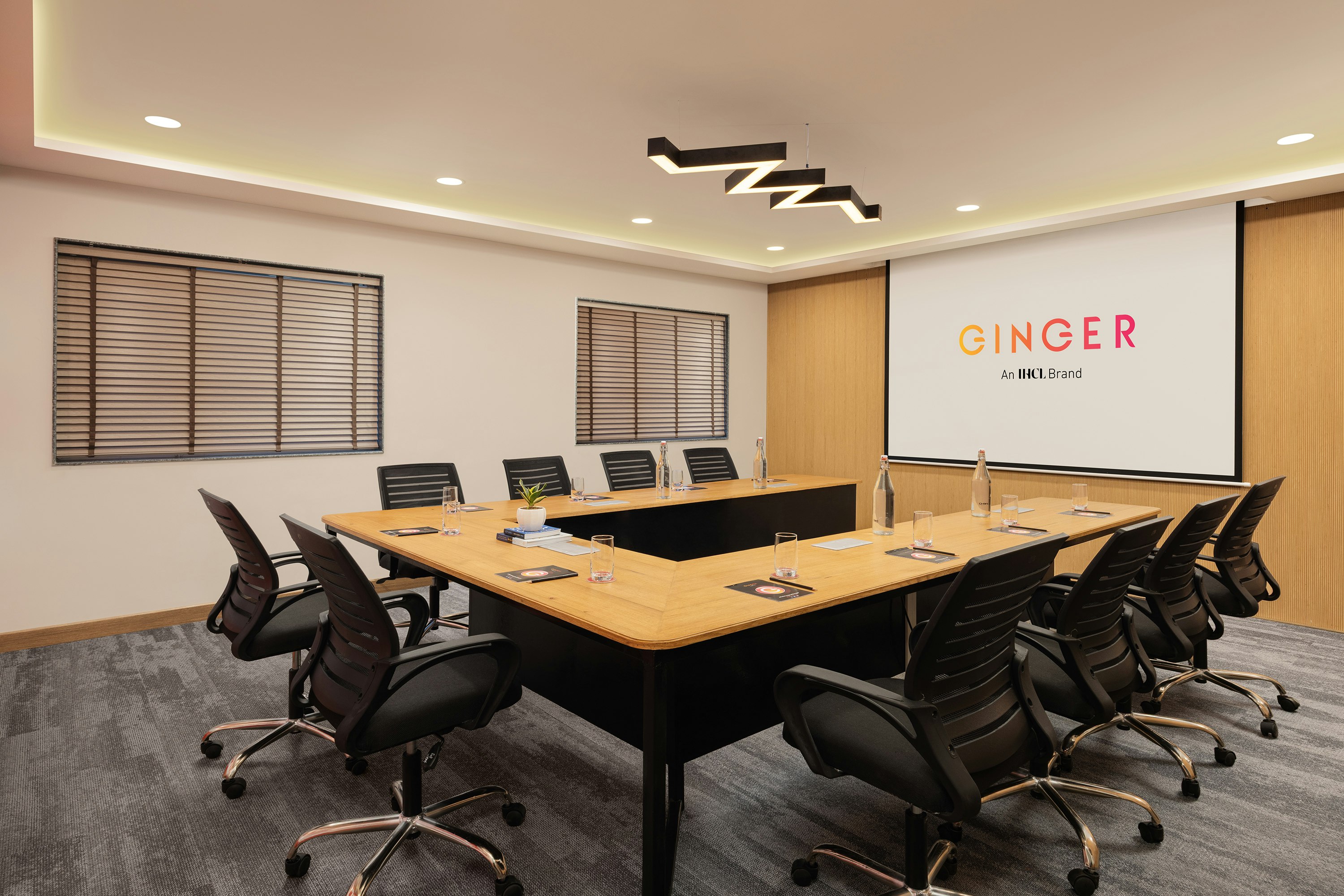 Ginger Nagpur City Centre 36/39