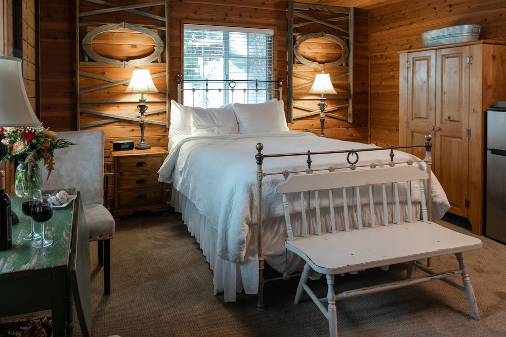 J Patrick House Bed And Breakfast Inn 34/65