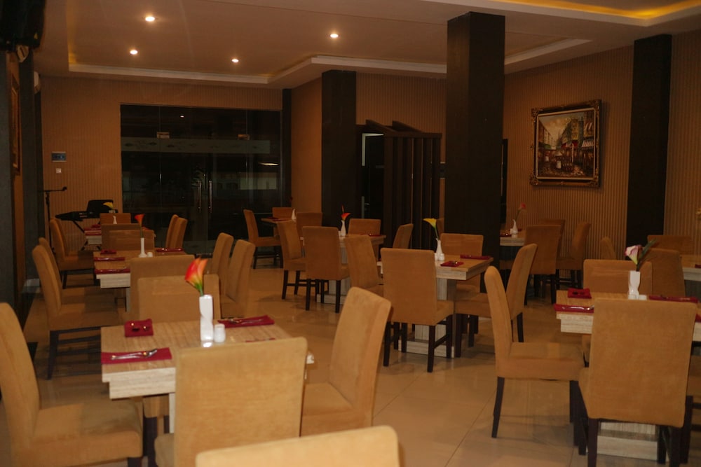 Grand Dian Boutique Hotel Cirebon 18/31