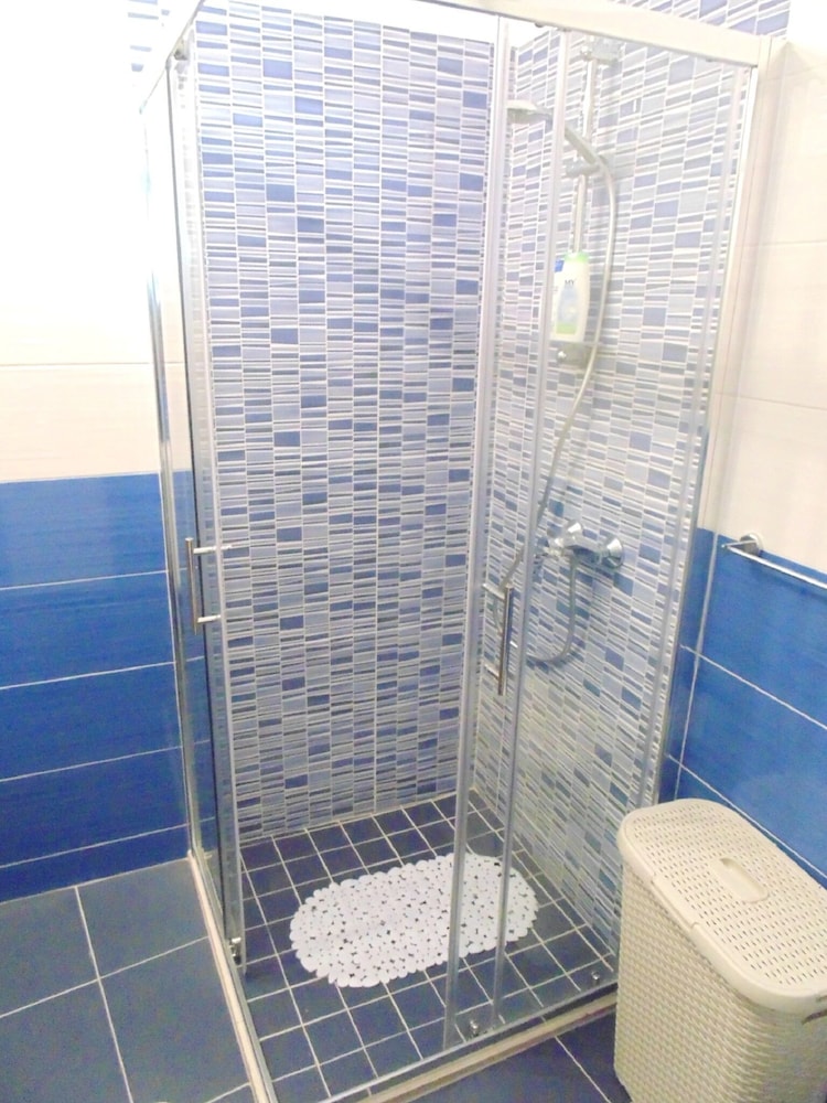 Peruzovic Rooms Apartments 70/70