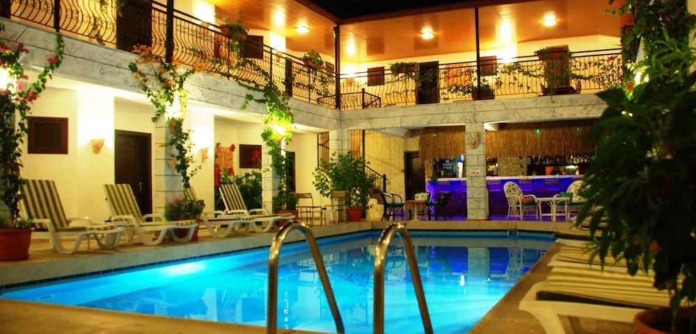 HAN DALYAN HOTEL 9/74