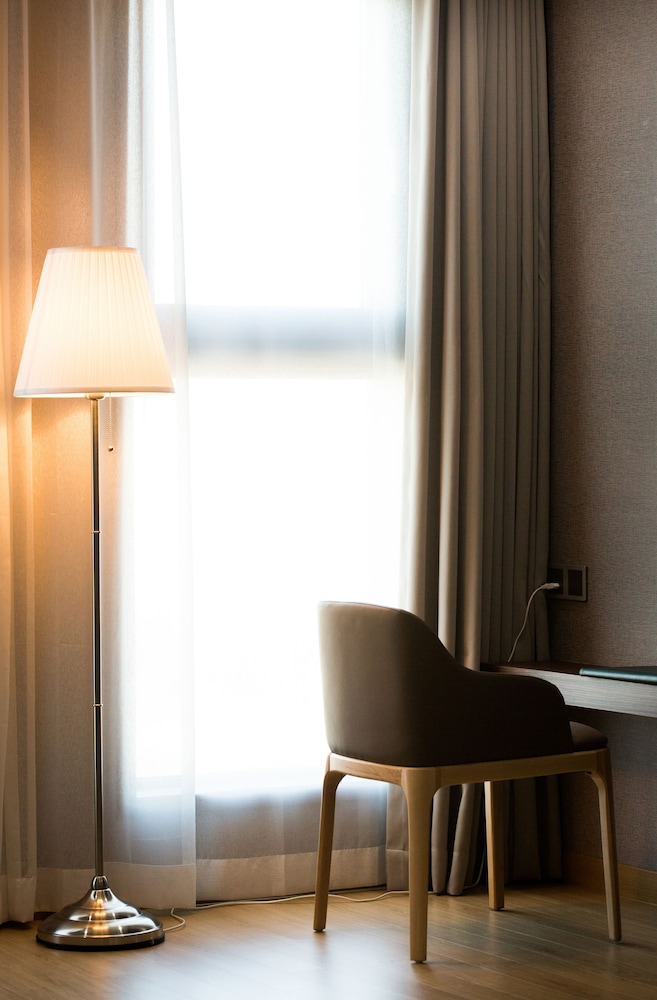 Hotel Lart Gimpo 68/78