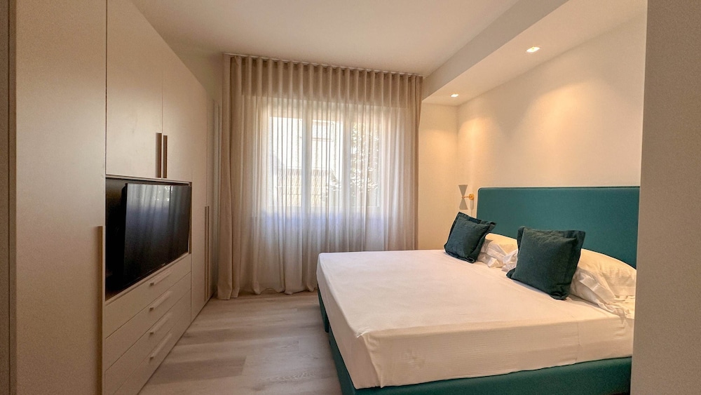 استوديو بسرير كوين بغرفة نوم واحدة مع أريكة، Residence Charming Apartments 6/10