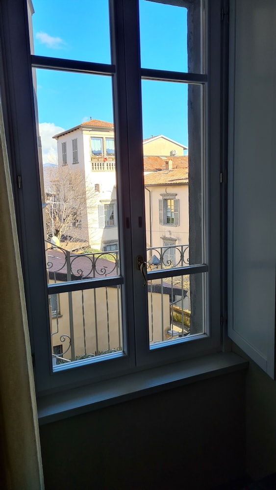 Hotel Piazza Vecchia 40/74