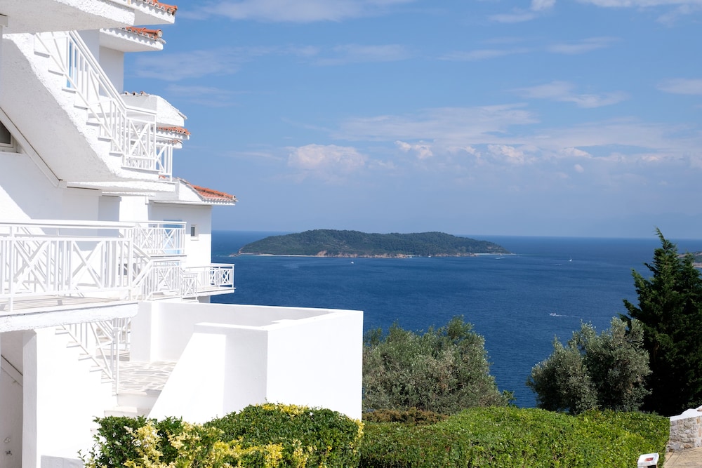 Oniro Skiathos 45/57