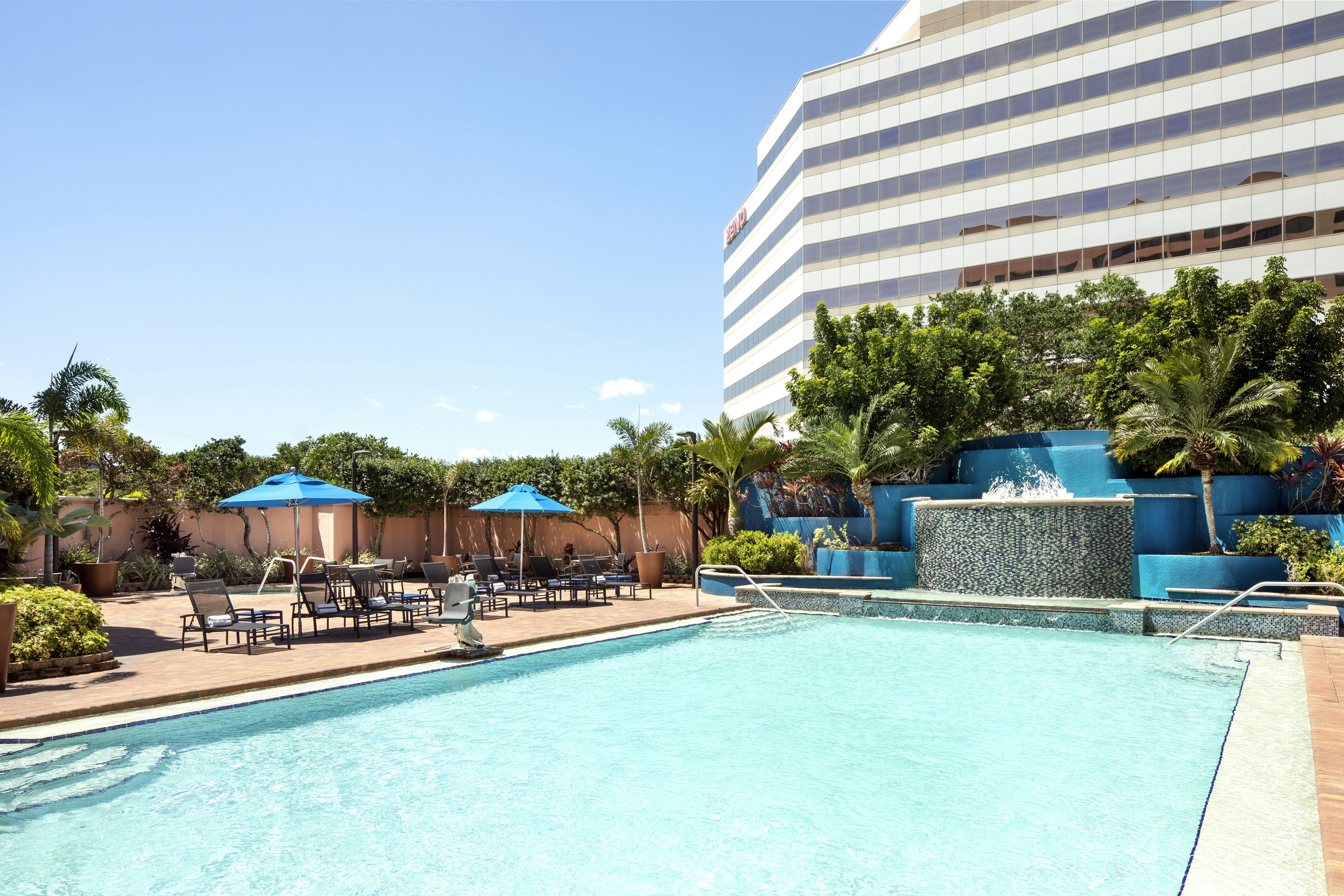 Embassy Suites By Hilton Tampa Airport Westshore 34/61