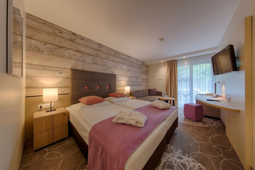 Premium, King Bed, Balcony or Terrace