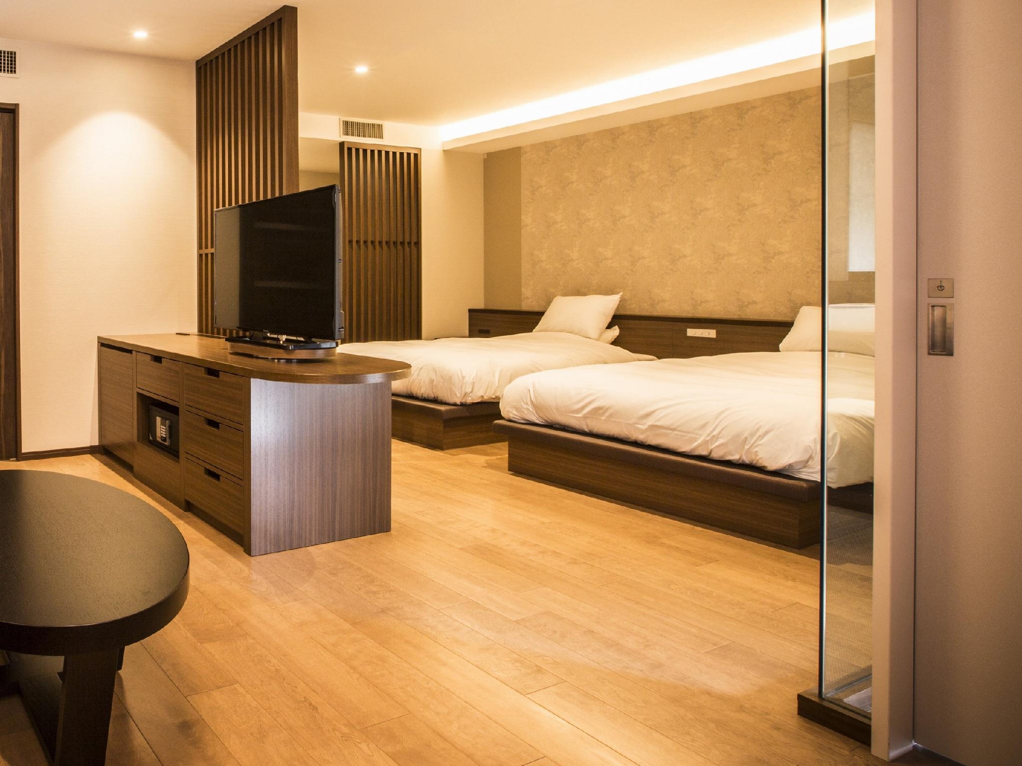 Executive, Twin Beds, Mountain Side, Panoramic Bathtub