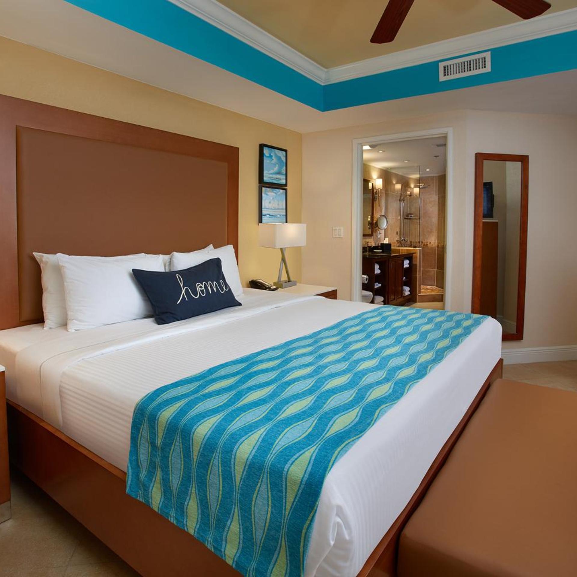 1 Bedroom, Suite, King Bed, Beach Tower