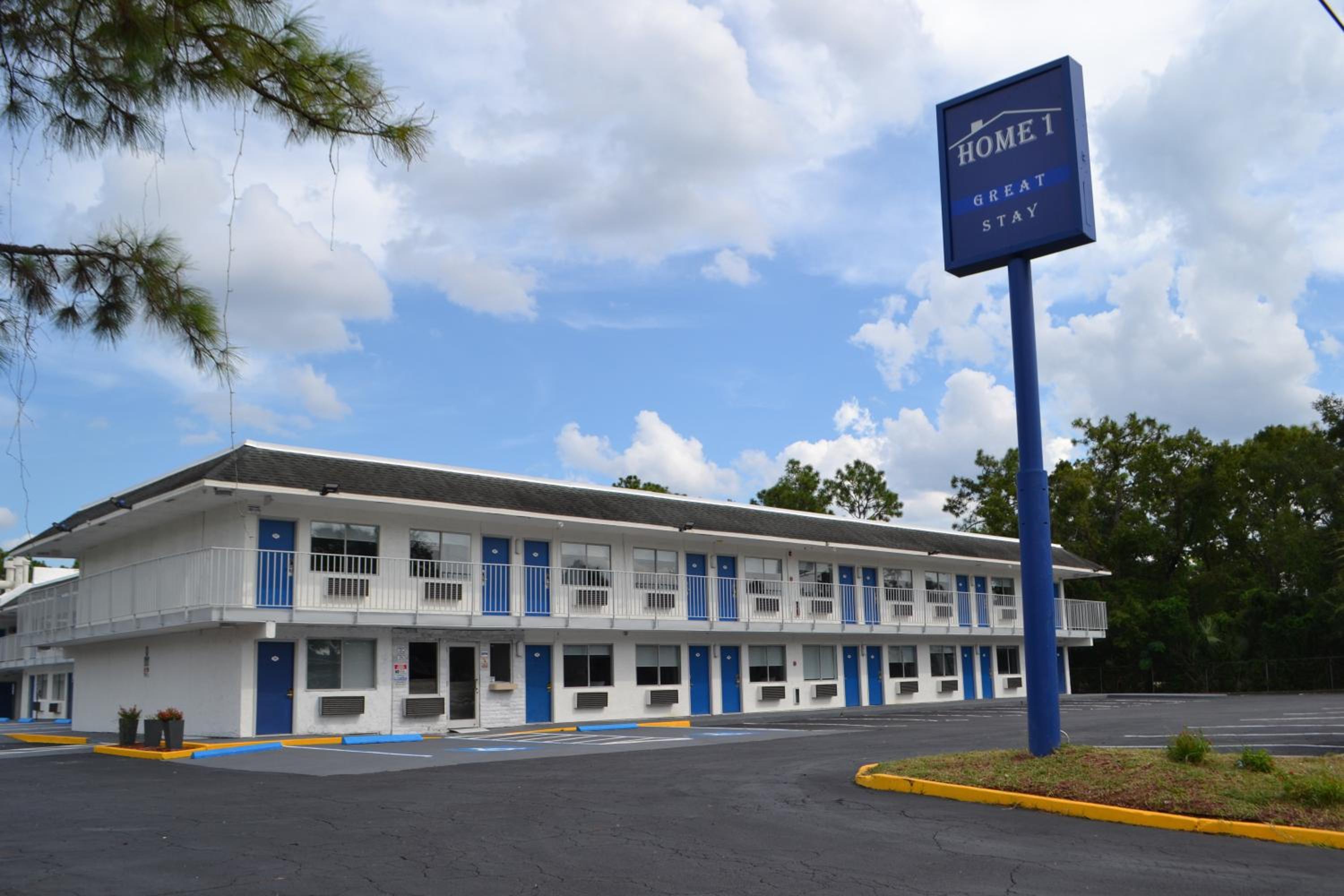Knights Inn Jacksonville North 1/31