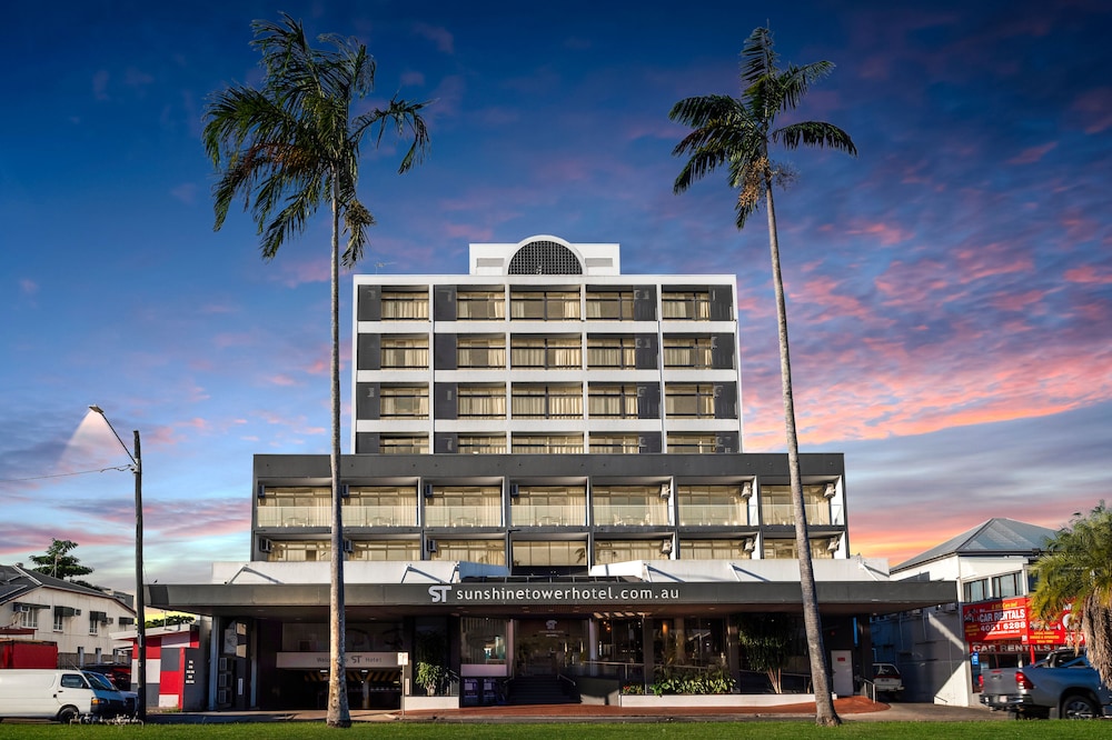 Sunshine Tower Hotel 3/61