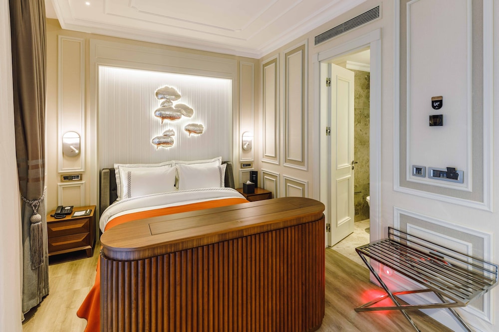 Amiral Palace Boutique Hotel 27/74