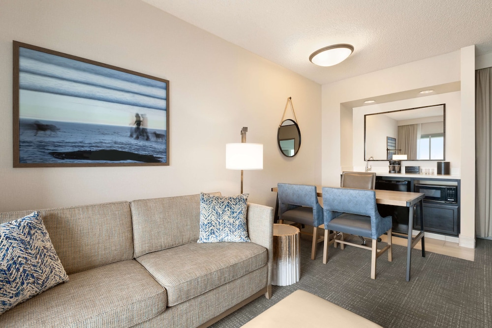 Embassy Suites by Hilton Monterey Bay Seaside 39/65