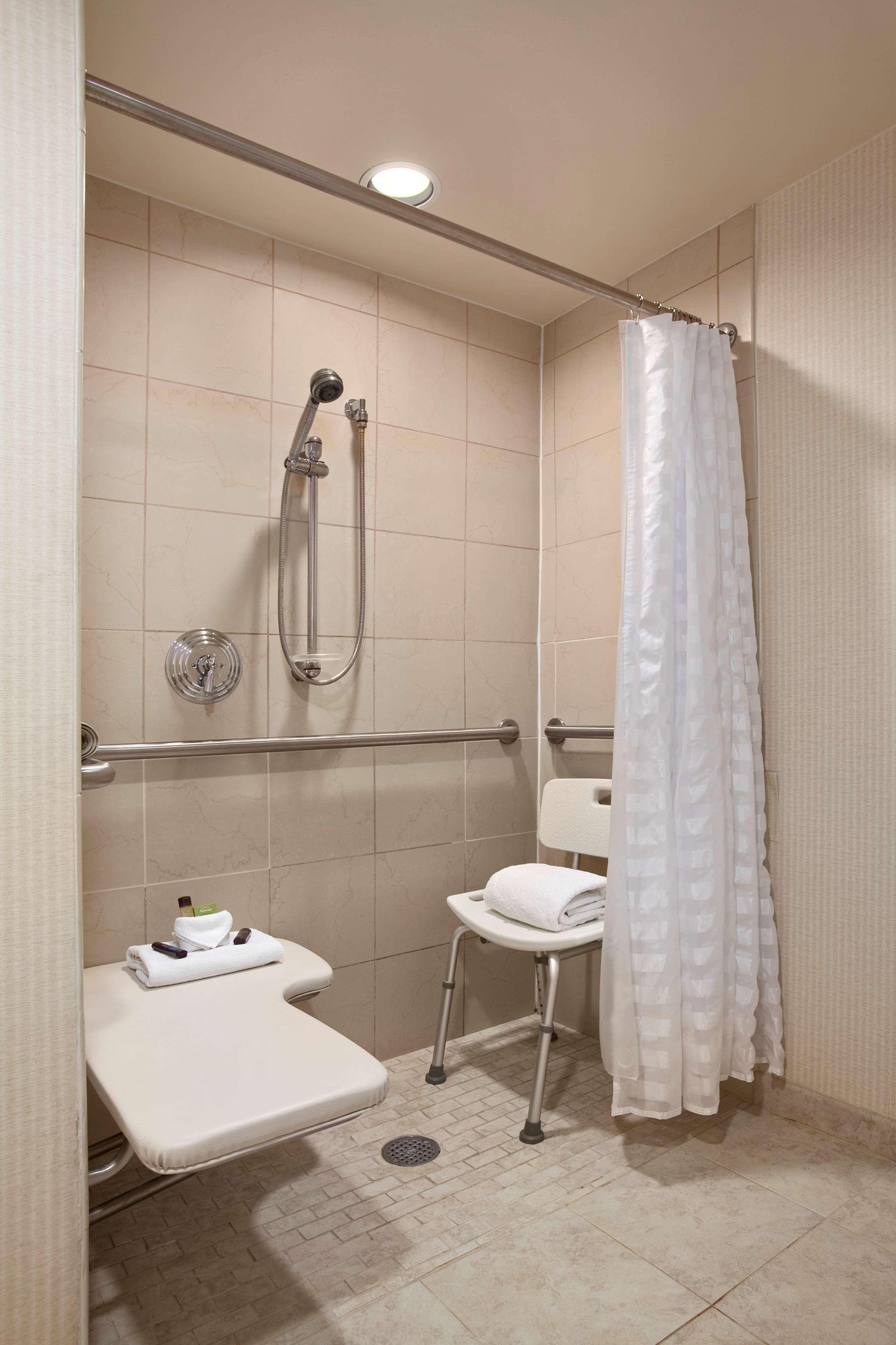 جناح بسريرين مزدوجين، Embassy Suites by Hilton Boston Marlborough 3/5