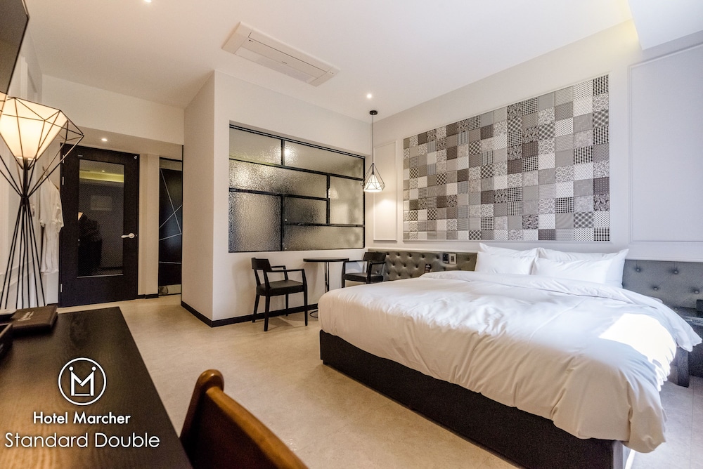 Hotel Marcher 22/76