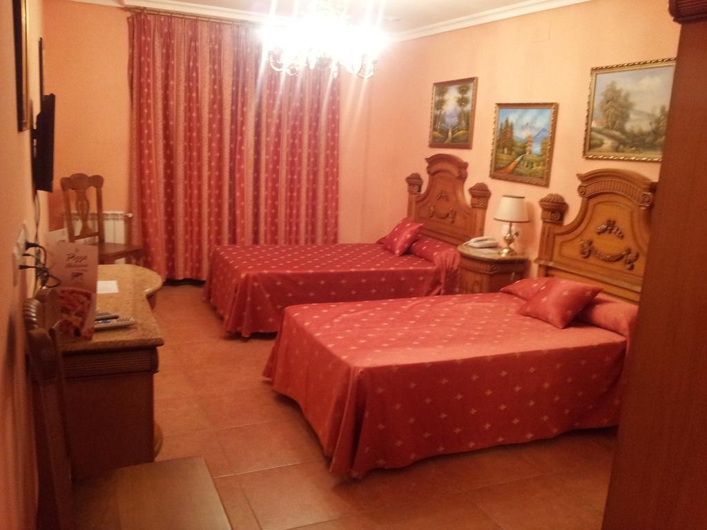 Hotel Flor de la Mancha 16/26