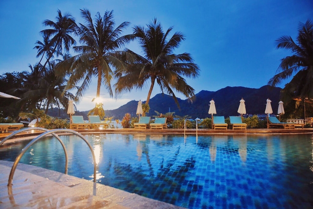Resolution Resort 66/71