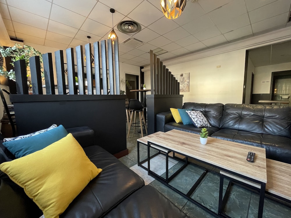 Kyriad Direct Dijon Nord - Zenith - Toison D'Or 26/36