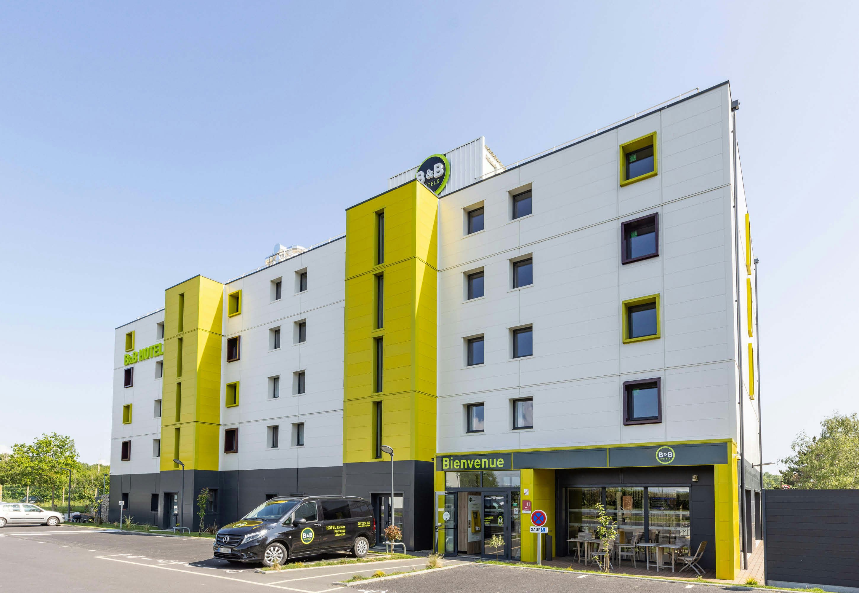 B&B Hotel Rennes Parc Expo Aeroport in BRUZ