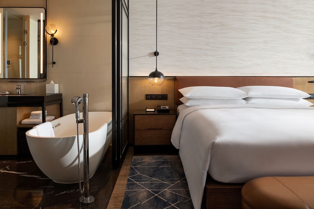 Sheraton Ningbo Xiangshan Resort 9/26