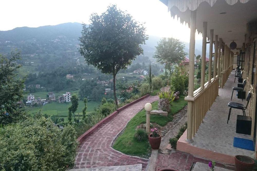 Nepal Yoga Retreat 14/16