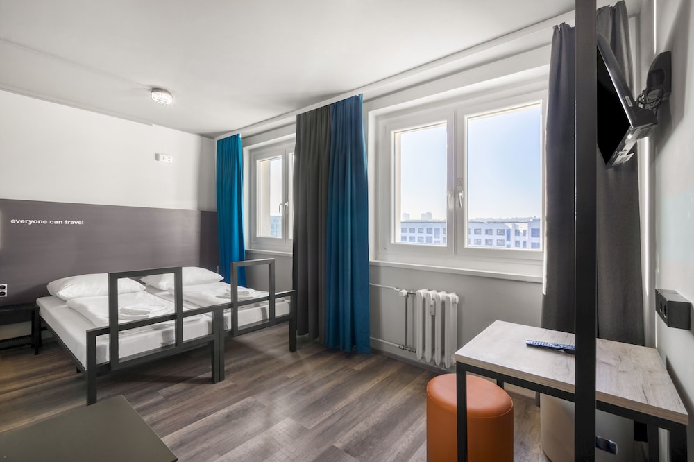 A&O Dresden Hauptbahnhof Hotel 43/72