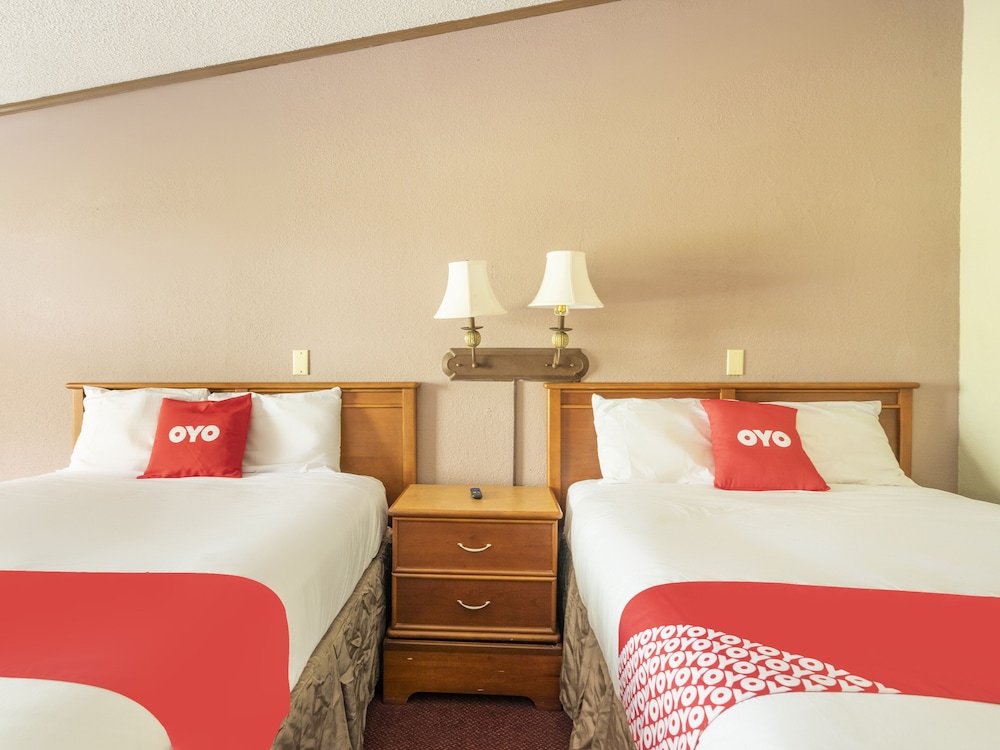 OYO Hotel Daleville AL Hwy 84 16/75