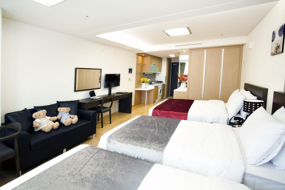 Hotel Hu Incheon Airport 17/65