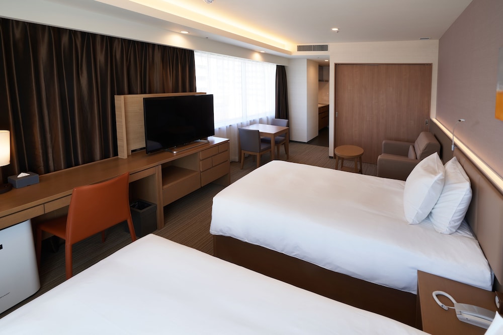 Holiday Inn And Suites Shin Osaka An Ihg Hotel 20/76