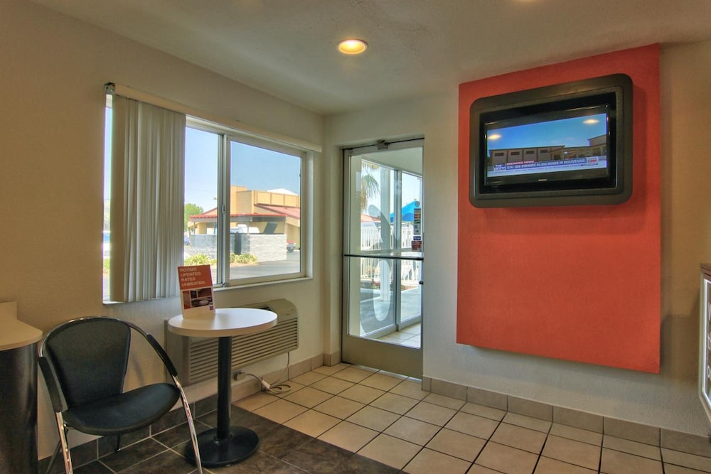 Motel6 Woodland, CA - Sacramento Airport 29/38