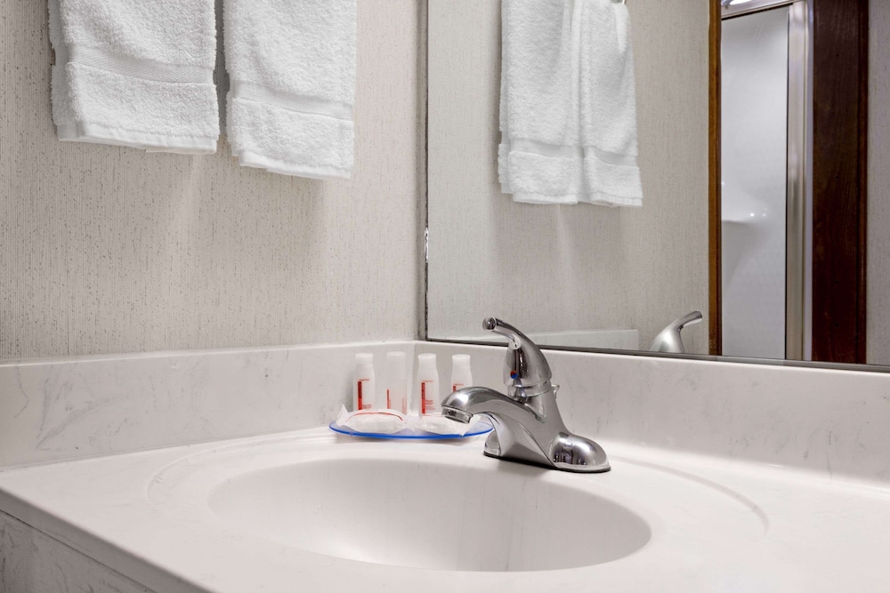 Days Inn By Wyndham Liberal Ks 14/17