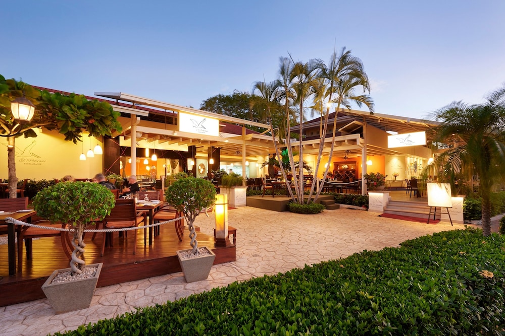 Tamarindo Diria Beach Resort 4/63
