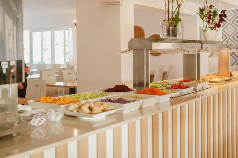 Hotel Lliteras 99/104