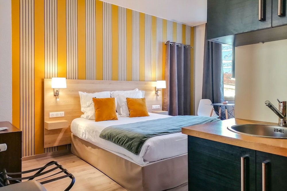 Aparthotel AMMI Nice Massena 23/80