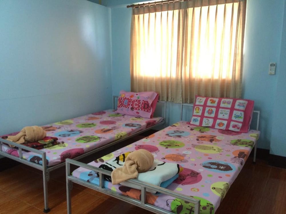 STANDARD, TWIN BEDS