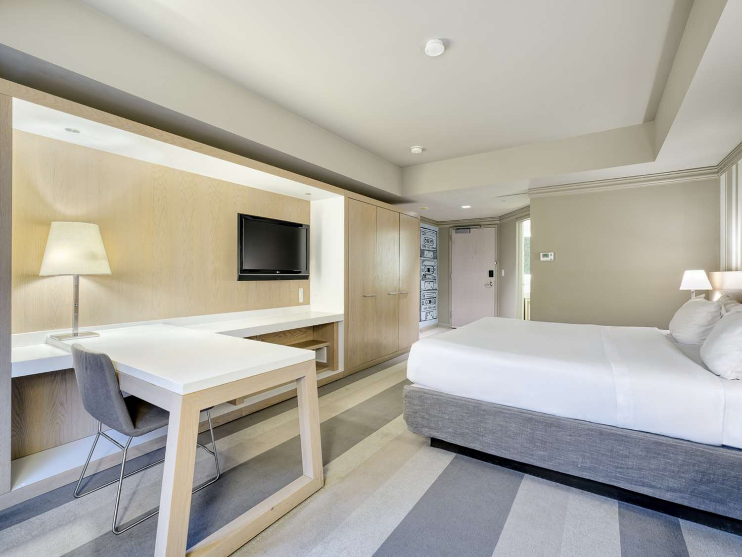 Preferred, King Bed