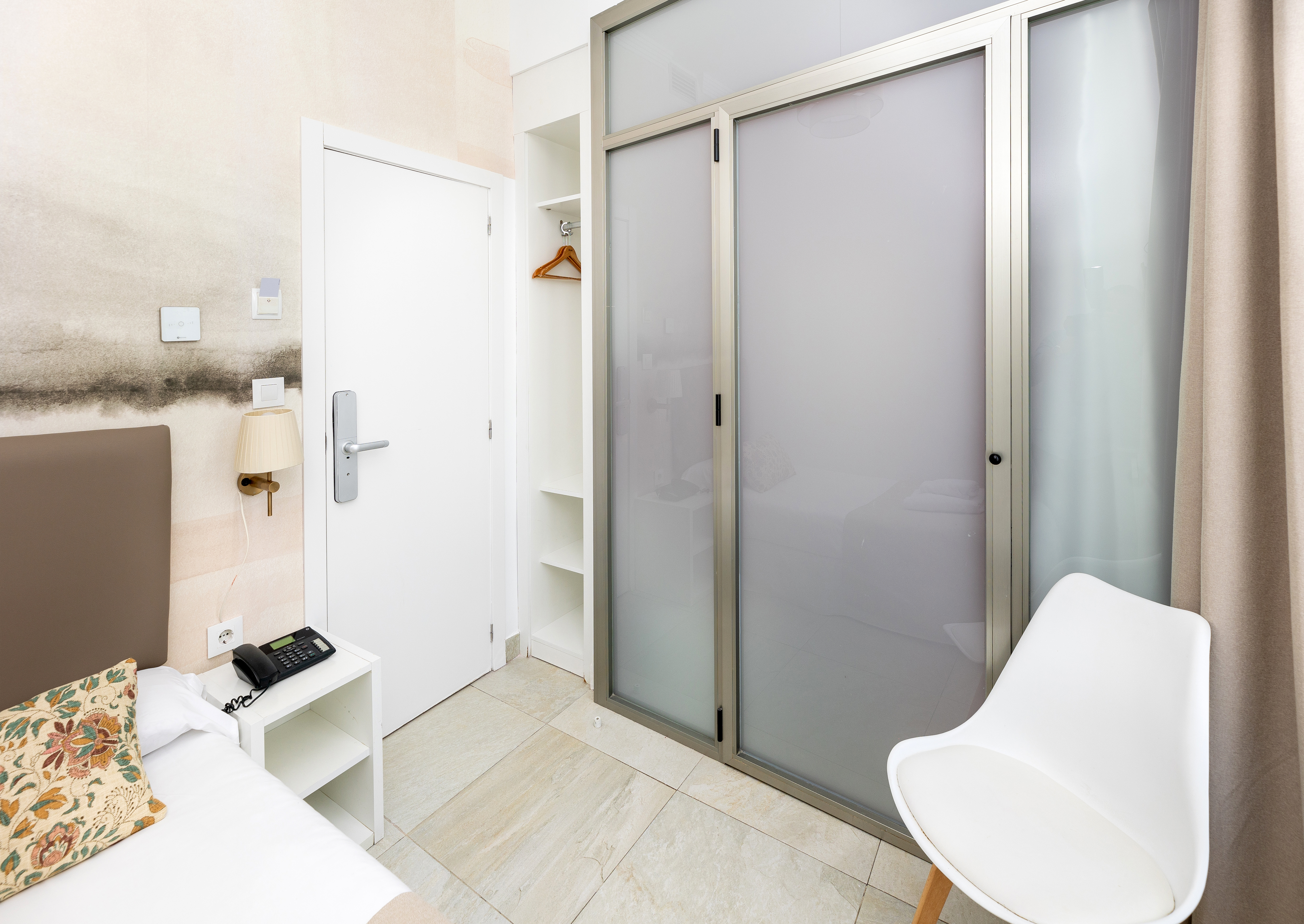 غرفة مفردة، NEST STYLE GRANADA 4/7