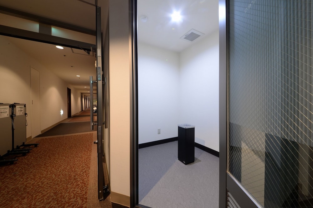 Vessel Inn Yachiyo Katsutadai Ekimae 37/67