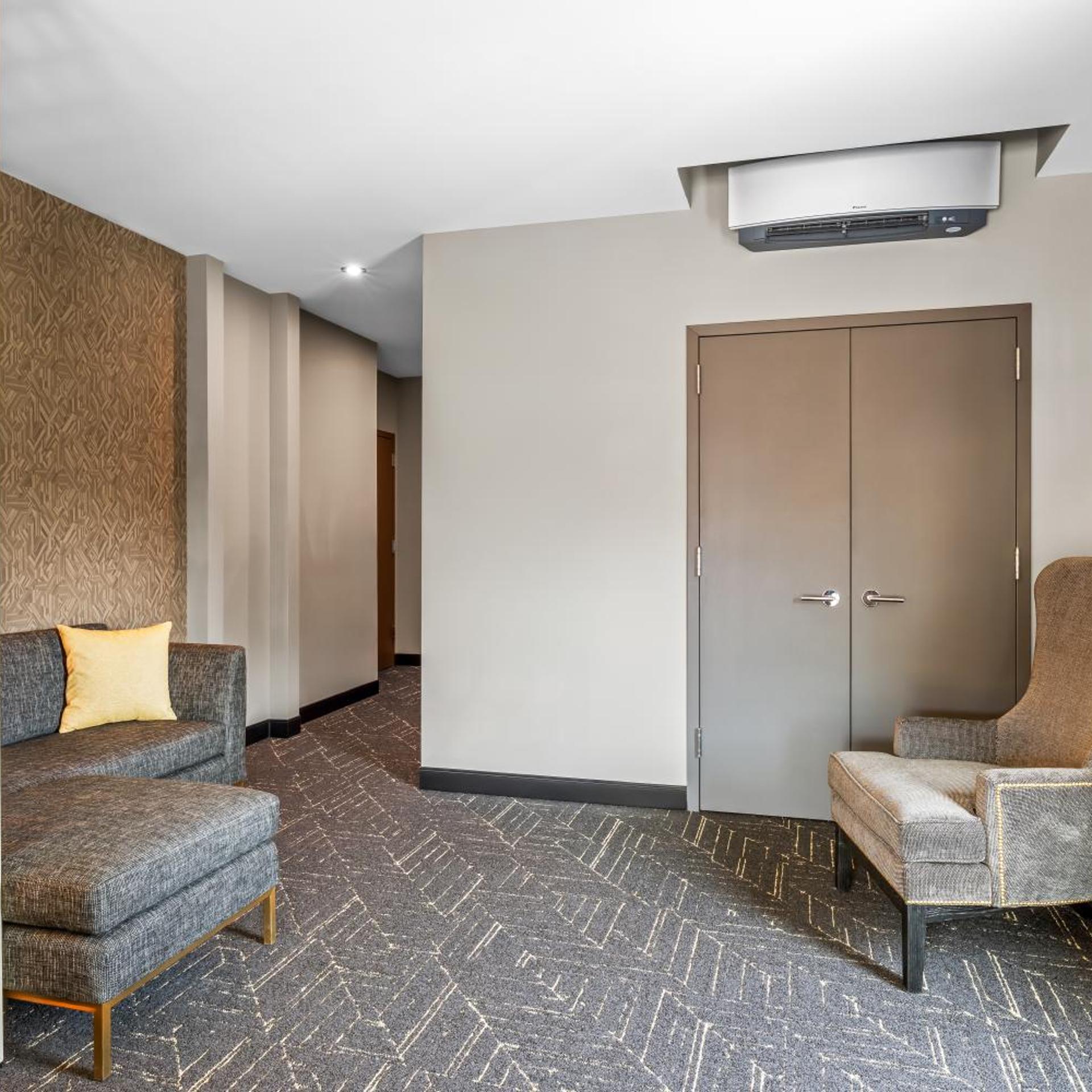Beacon Suites Hotel 31/49