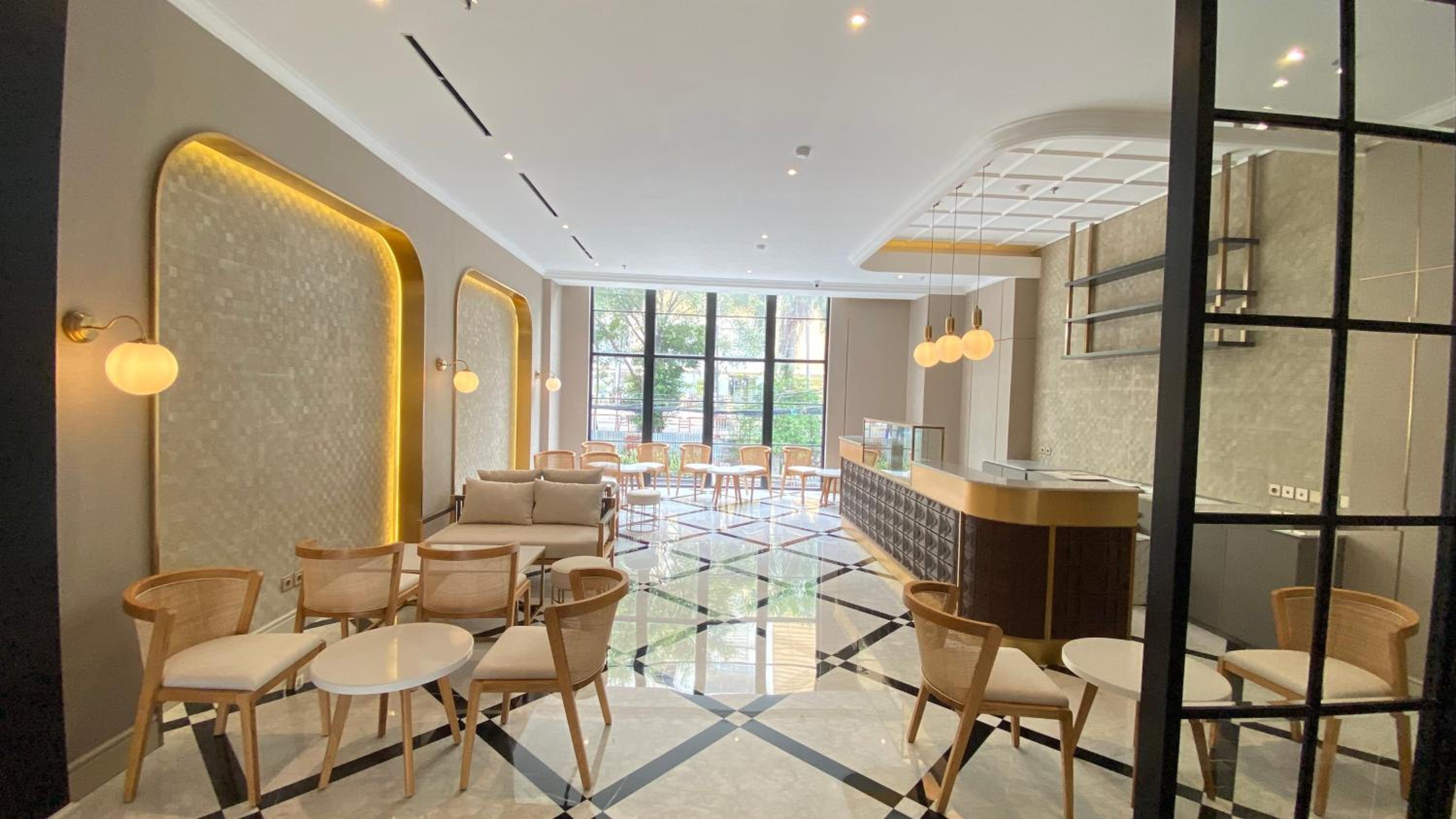 Maia Hotel Jakarta 36/58