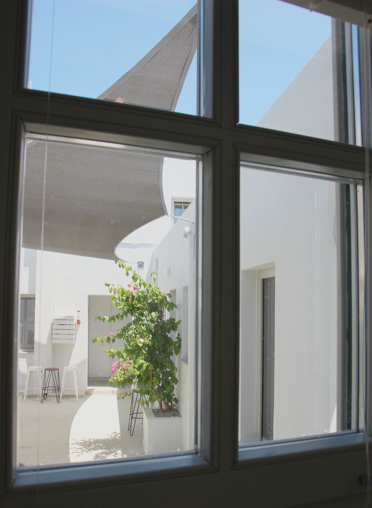 Lindos Comfy Suites 6/58