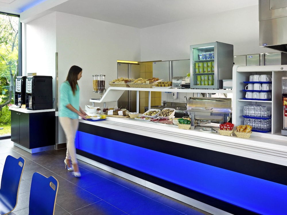 Ibis Budget Warszawa Reduta 41/54