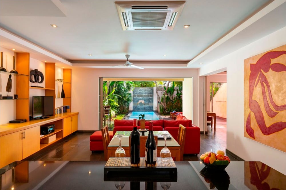 Bali Island Villa & Spa 70/88