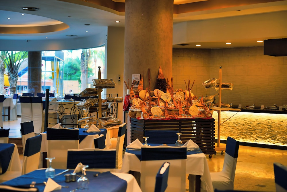 Eagles Downtown Zahabia Resort & Aqua Park 59/73