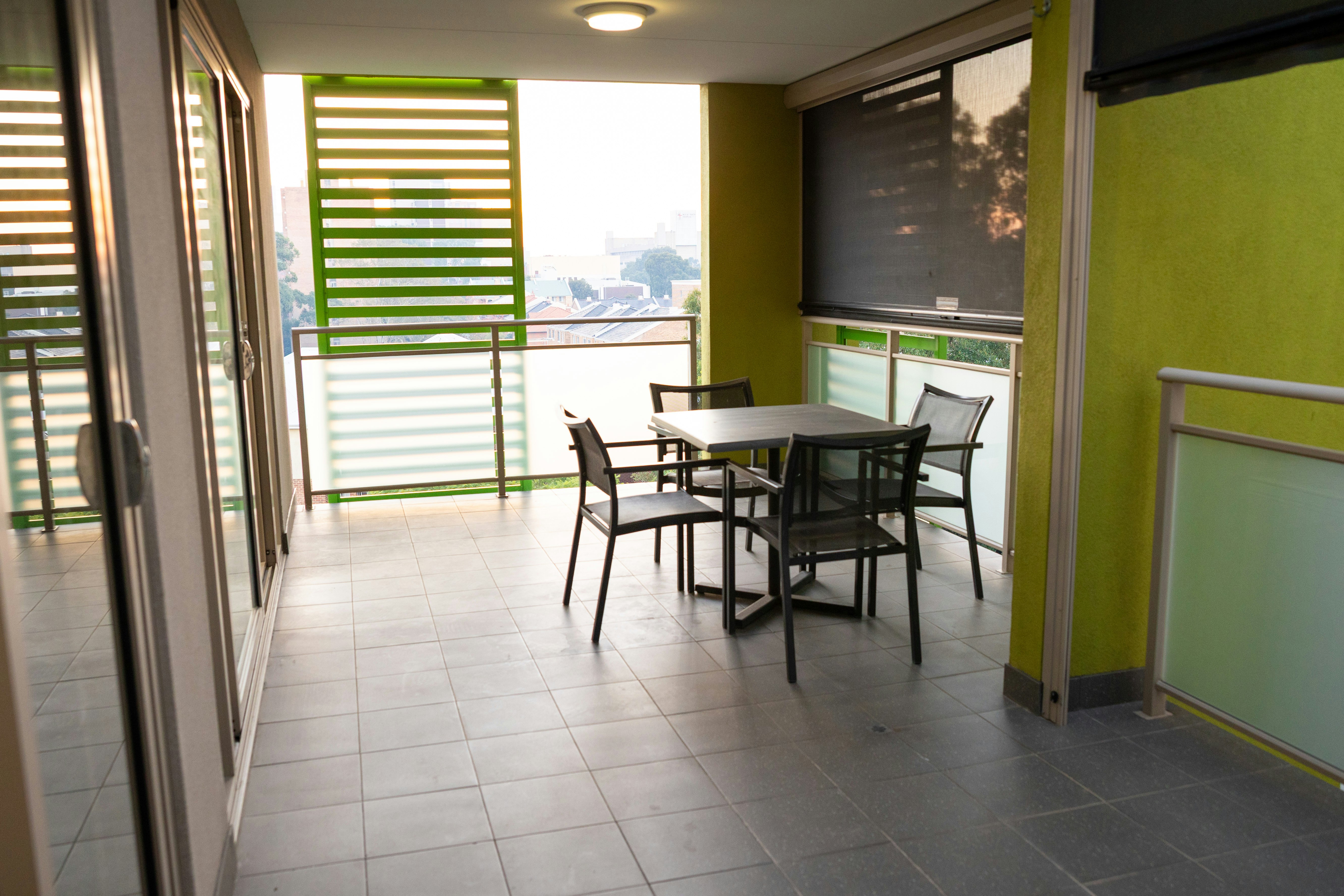 Baileys Serviced Apartments 64/76