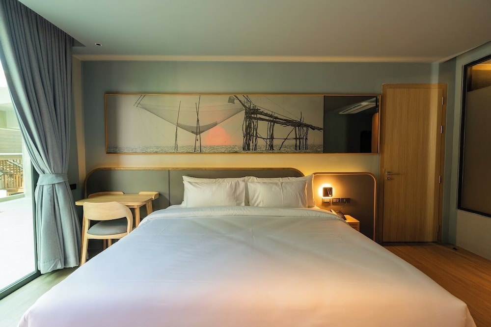 The Signature Hotel Airport 14/50